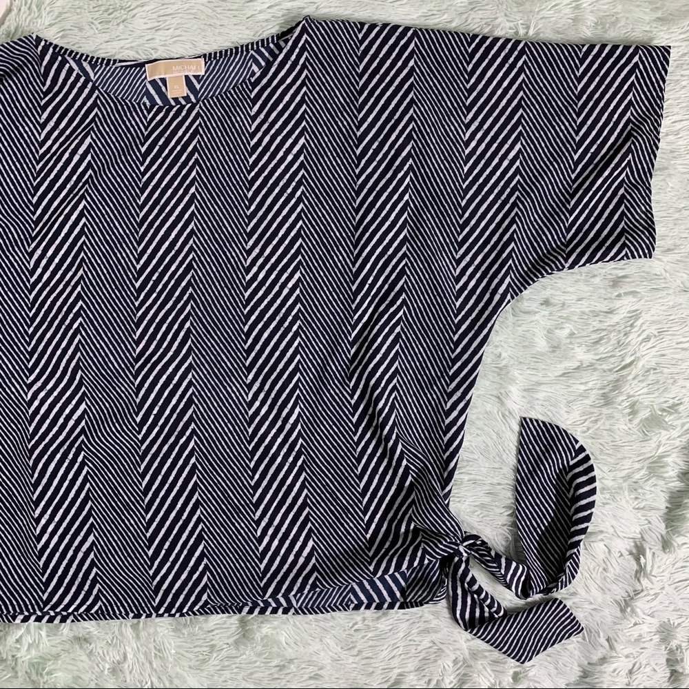 Michael Michael kors navy striped light top